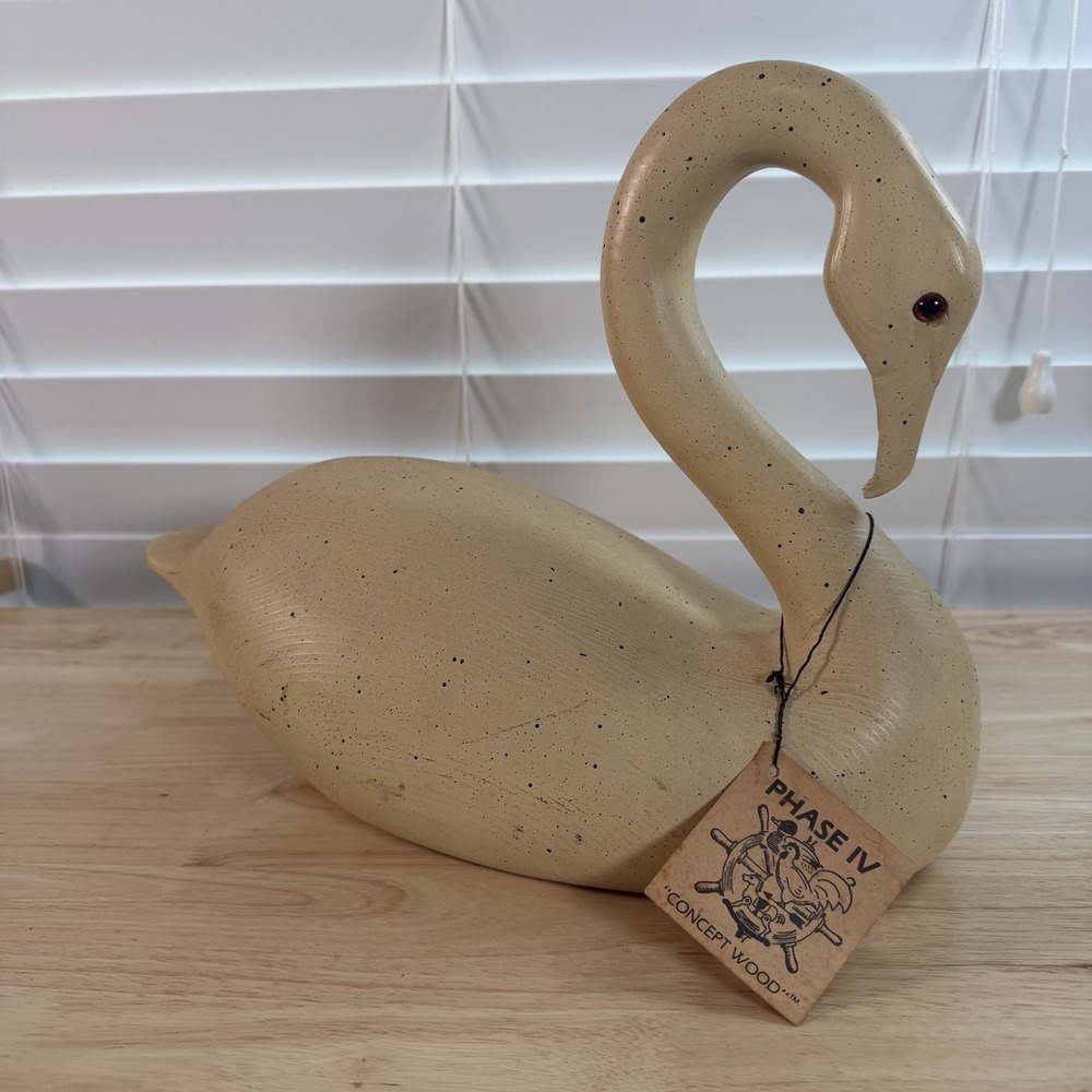 Vintage Beautiful Hand Carved Wooden Swan Sculpture W/Realistic Eyes - Large